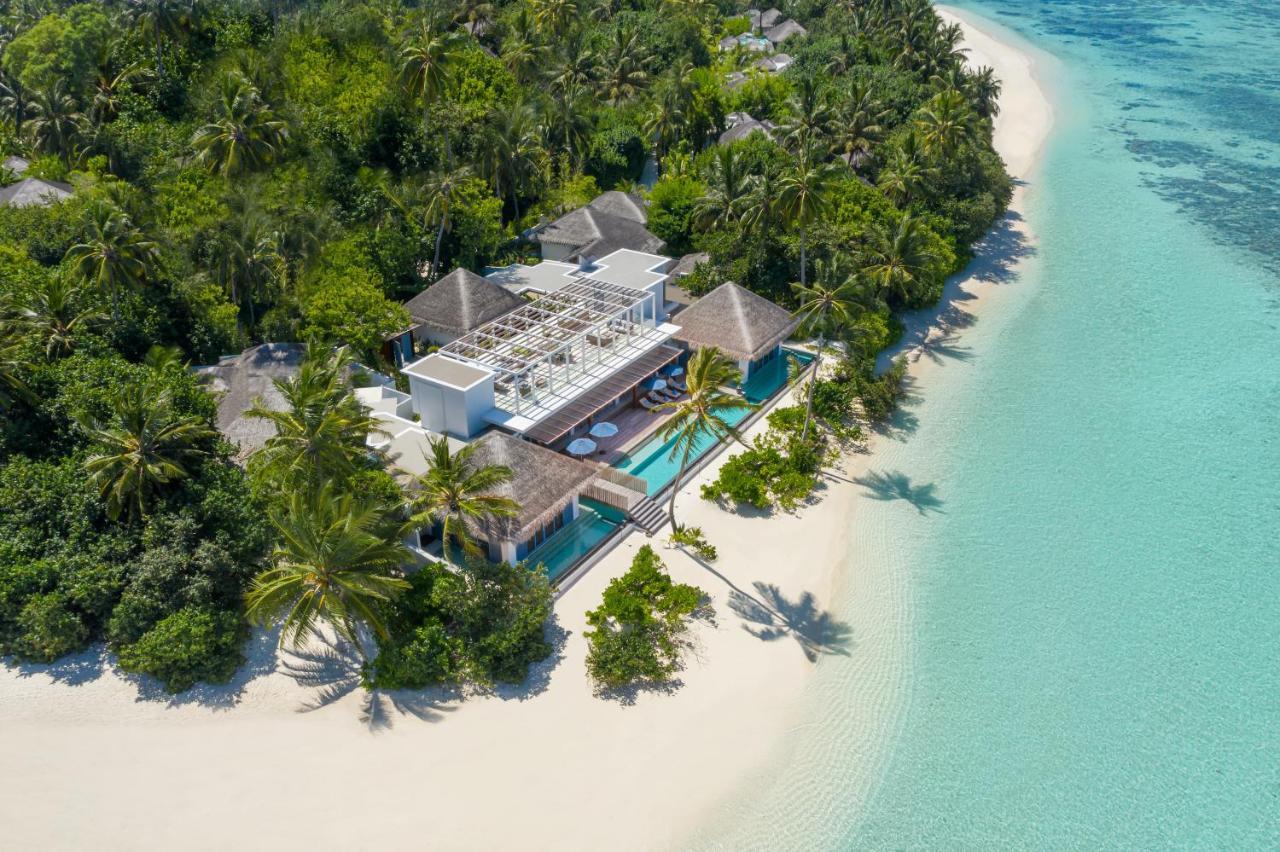 แรฟเฟิล มัลดีฟส์ เมราดู Hotel Meradhoo ภายนอก รูปภาพ