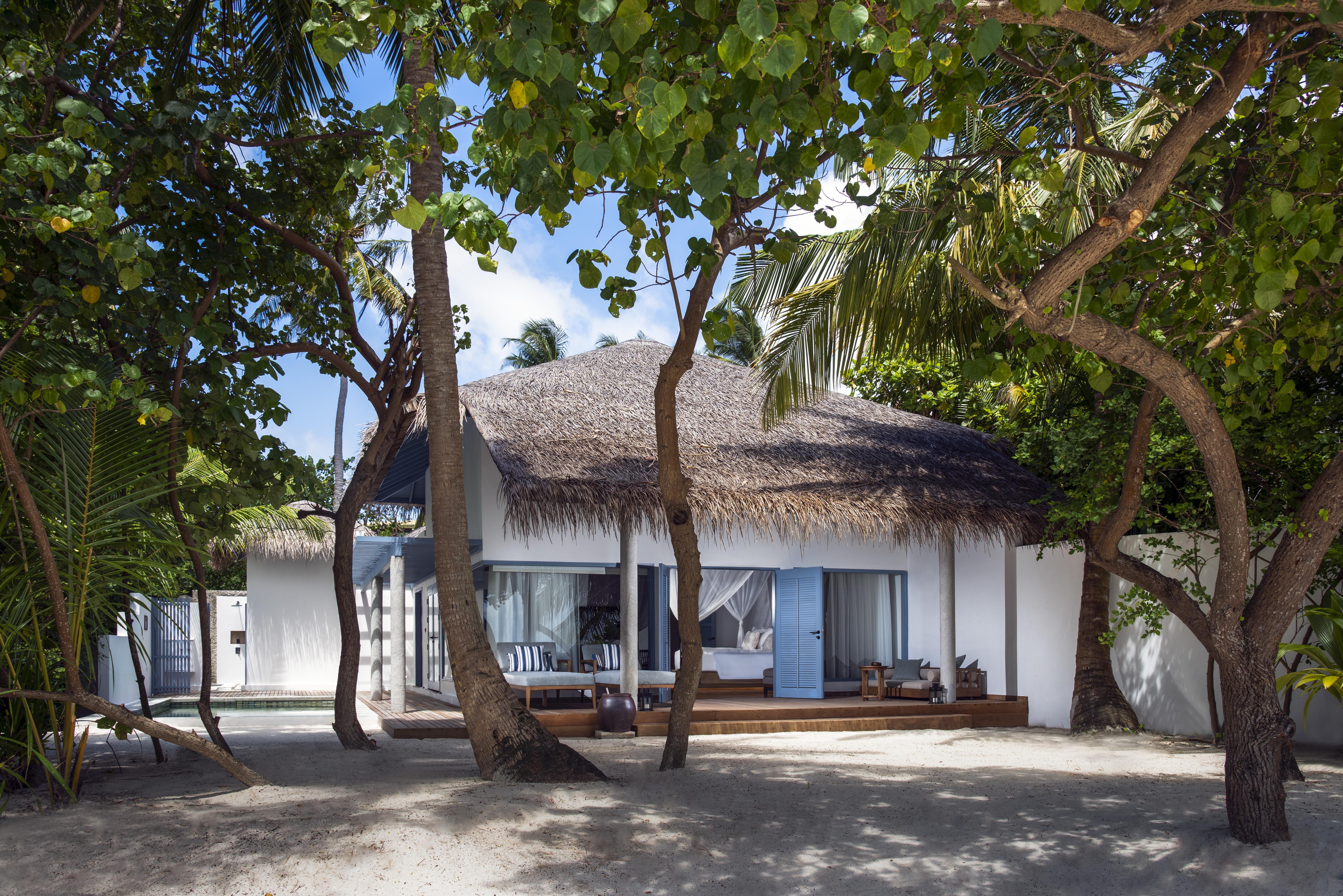 แรฟเฟิล มัลดีฟส์ เมราดู Hotel Meradhoo ภายนอก รูปภาพ