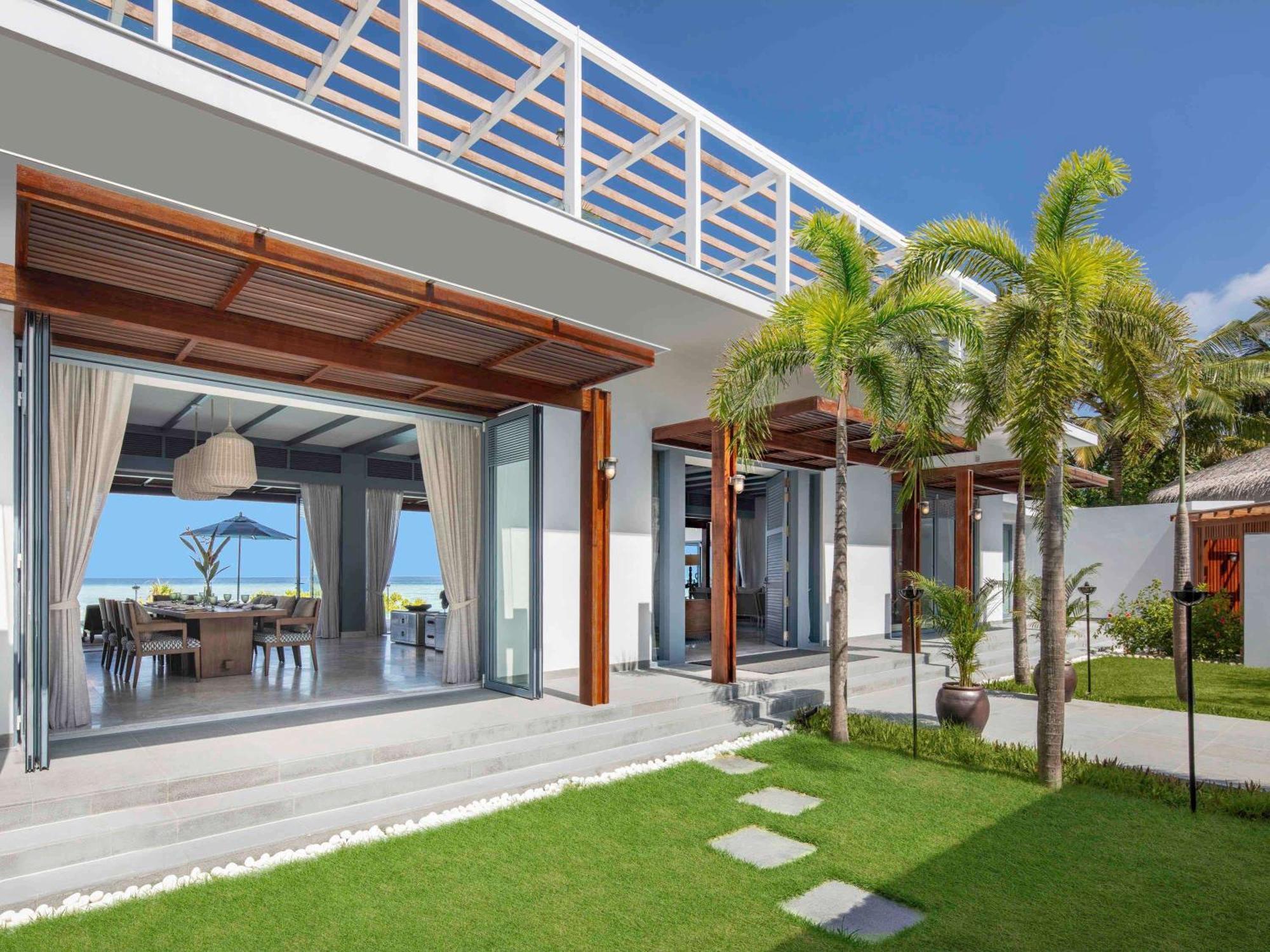แรฟเฟิล มัลดีฟส์ เมราดู Hotel Meradhoo ภายนอก รูปภาพ