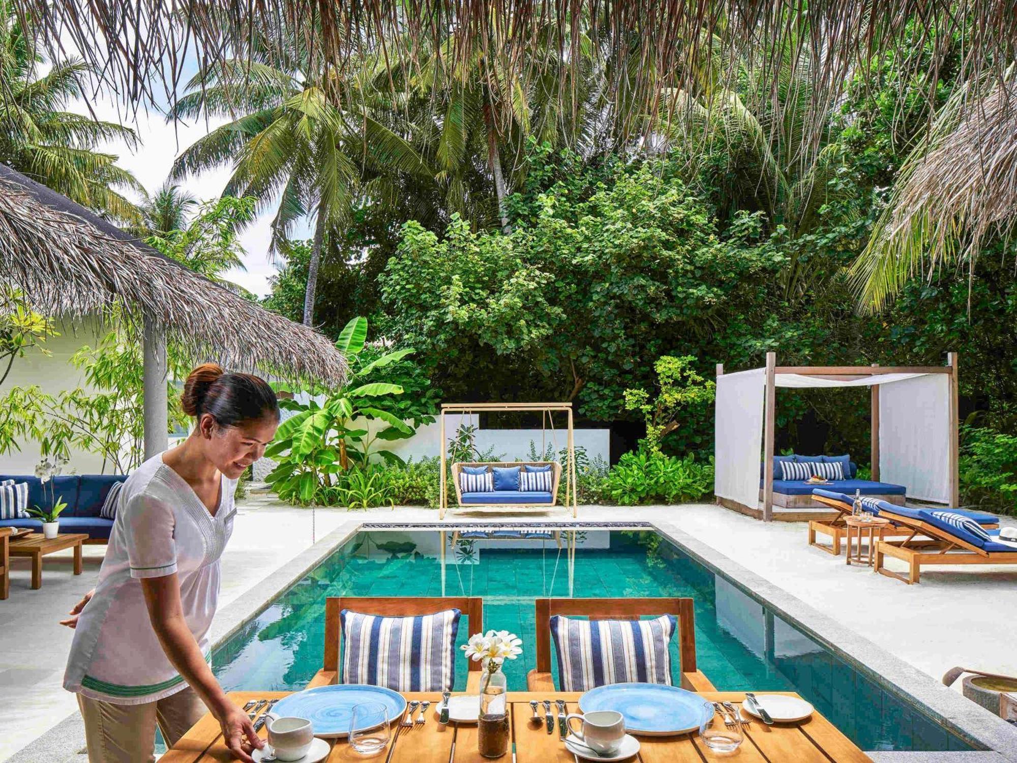 แรฟเฟิล มัลดีฟส์ เมราดู Hotel Meradhoo ภายนอก รูปภาพ
